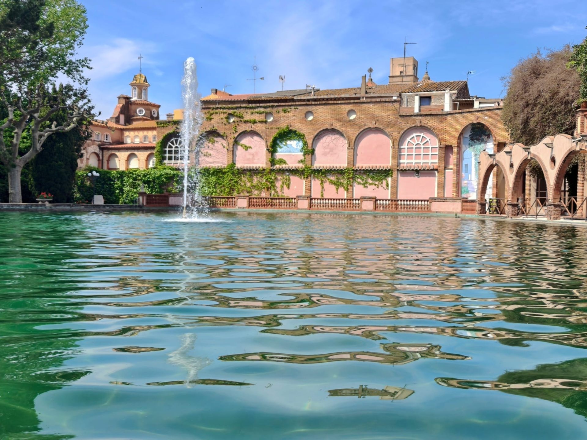 Lago del Hotel Termes de Montbrió
